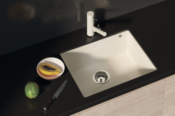 Мойка кухонная Omoikiri BOSEN 54-U BL 4993161, черный