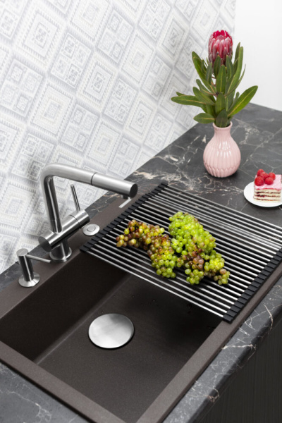 Мойка кухонная Omoikiri BOSEN 61 BL 4991209, черный